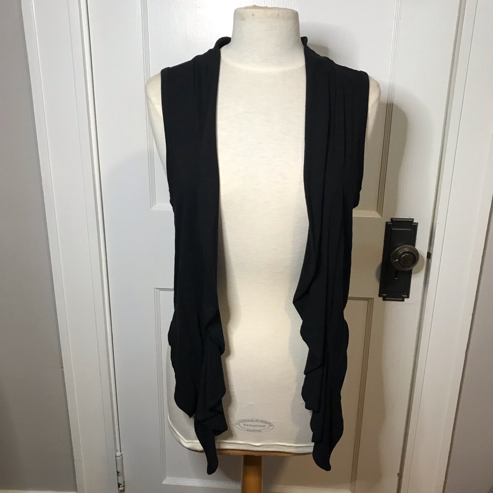 ⭐️ INC Fly-Away Vest